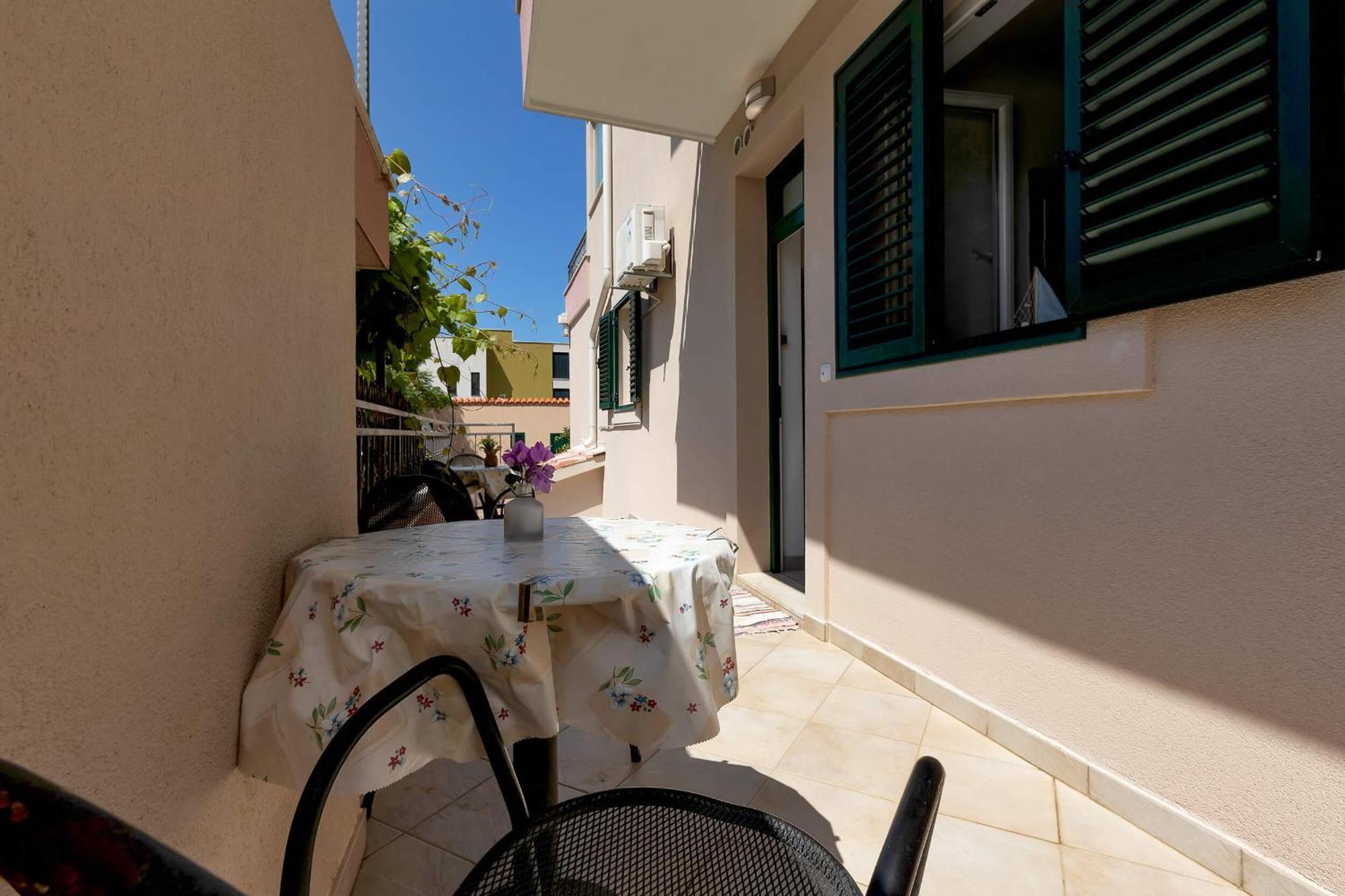 Spectrum Studios Makarska Exterior foto